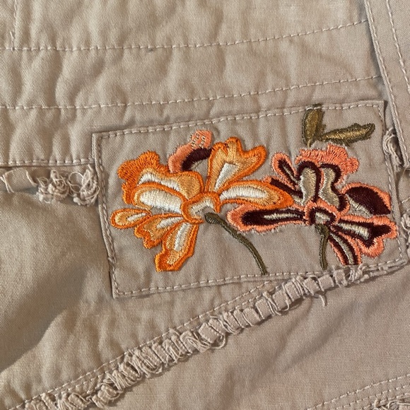 Nice Concept - beige mini skirt. Size M - Picture 5 of 8